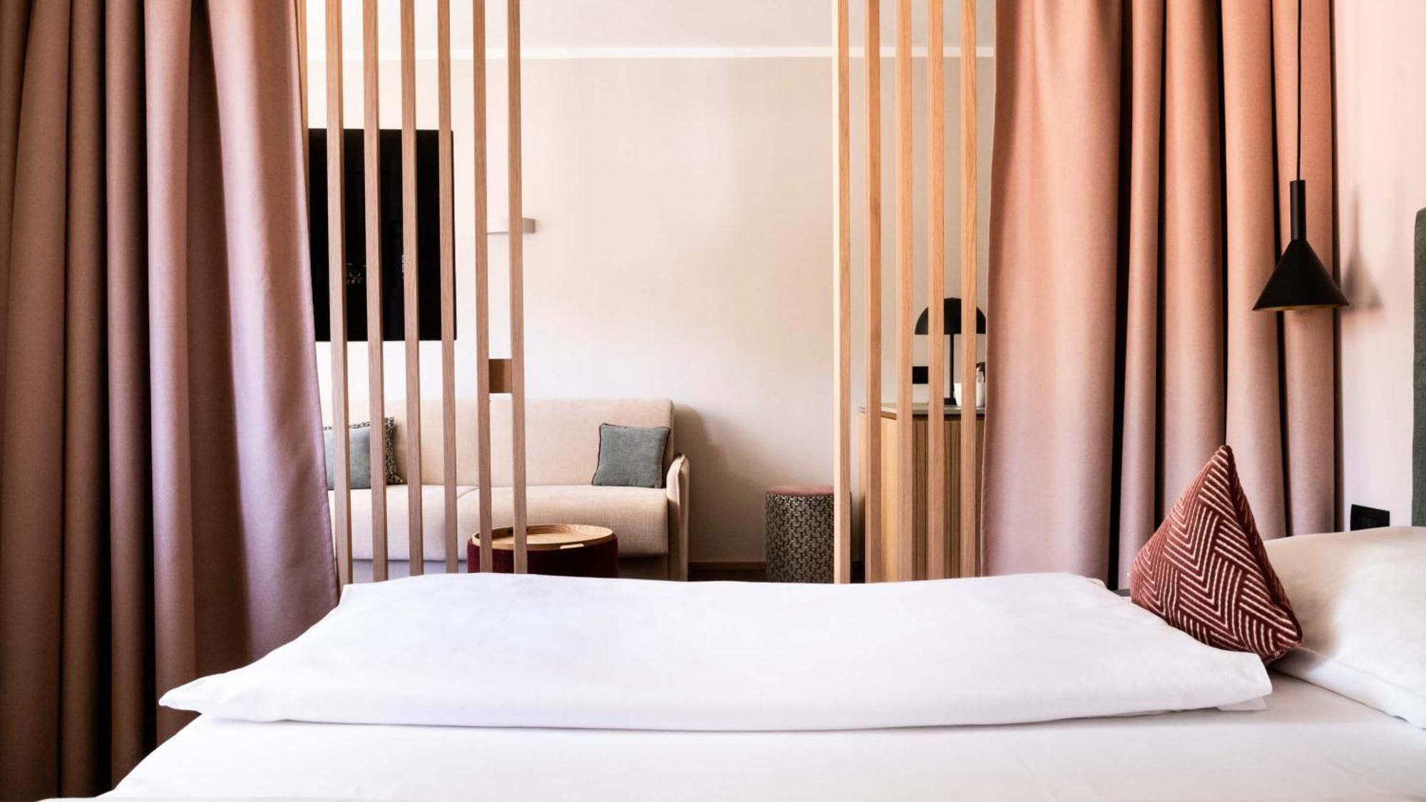 Flora Hotel & Suites 梅拉诺 外观 照片