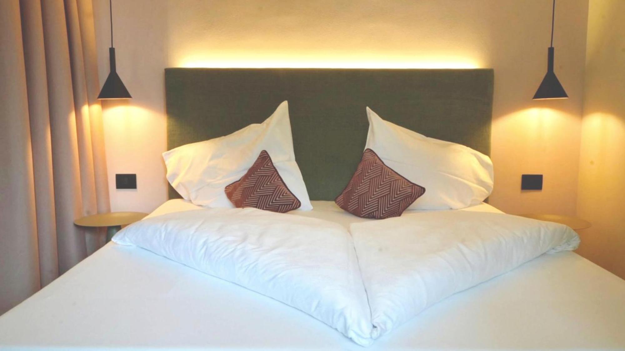 Flora Hotel & Suites 梅拉诺 外观 照片