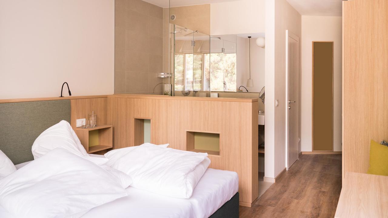 Flora Hotel & Suites 梅拉诺 外观 照片