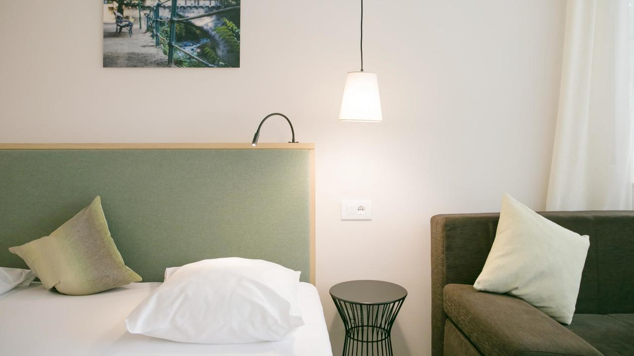 Flora Hotel & Suites 梅拉诺 外观 照片